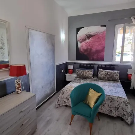La Maison Rouge *